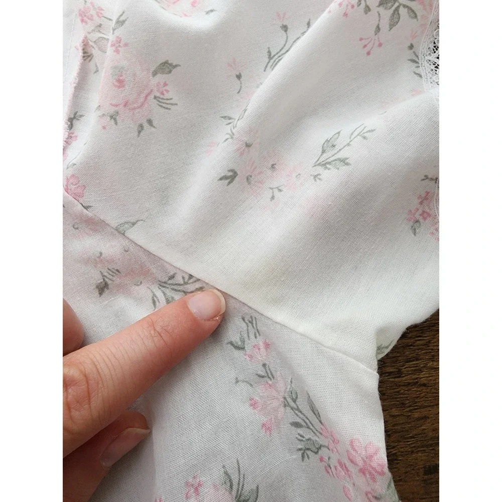 Vintage Floral Cotton Nightgown Womens Puff Sleeve Lace Trim Cottagecore Sleep